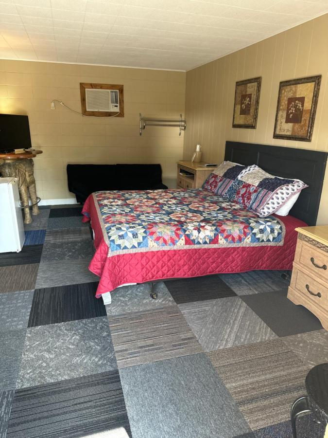 Sportsman'S Lodge Fairfield Bay Exteriör bild